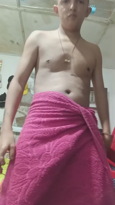 quillerohot live cam on Cam4