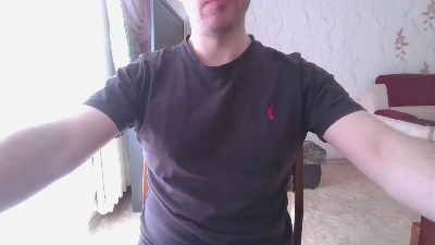 qwerty135798 live cam on Cam4