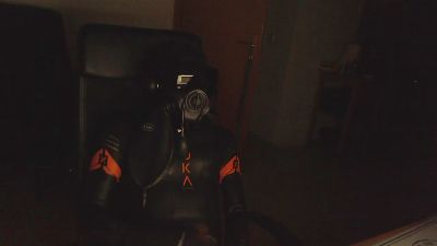r1slaved live cam on Cam4