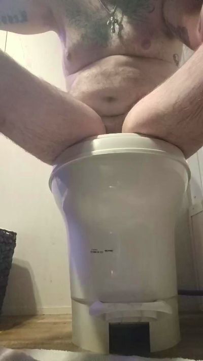 racefreak0585g1 live cam on Cam4