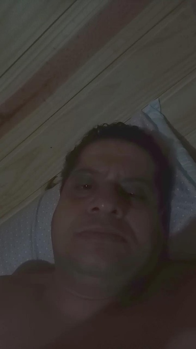 rafa1385 live cam on Cam4