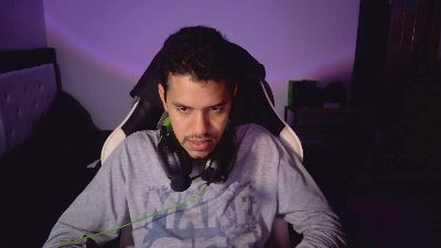 rafaelofun live cam on Cam4