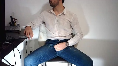 rafaelpenis live cam on Cam4