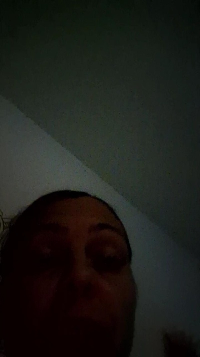rafanoemi2 live cam on Cam4