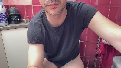 ragazzoxxl live cam on Cam4