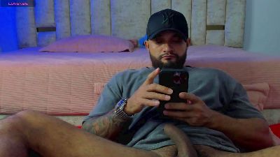 ragnar_666 live cam on Cam4
