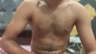 rahul_4uu live cam on Cam4