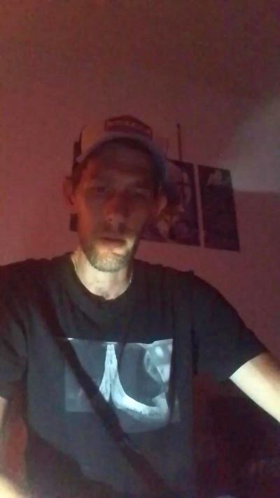 rainysexy3 live cam on Cam4
