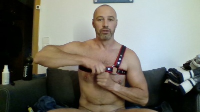 ralfrush live cam on Cam4