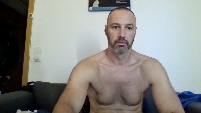 ralfrush live cam on Cam4