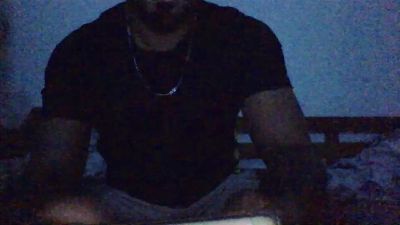 ralph2k22 live cam on Cam4
