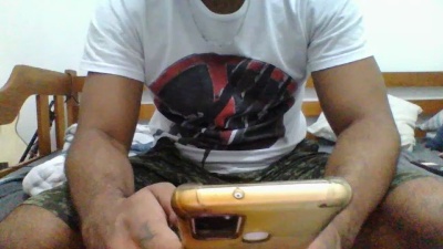 ralph2k22 live cam on Cam4