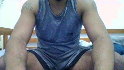 ralph2k22 live cam on Cam4