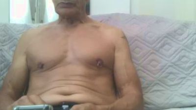 ralphhasone live cam on Cam4