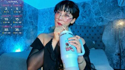 ramonaflower_ live cam on Cam4