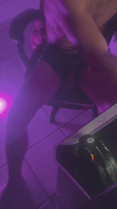 ramsexii3 live male webcam from France