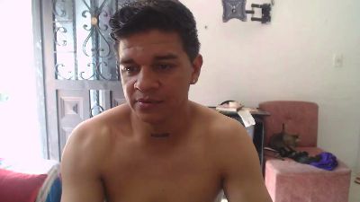 randy23cm live cam on Cam4