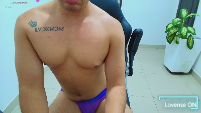 randyfun01 live cam on Cam4