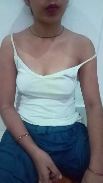 rani64 live cam on Cam4