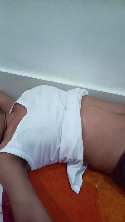 rani64 live cam on Cam4