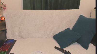 ranya4uu live cam on Cam4
