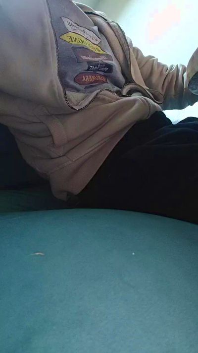 raoulbtnbois live cam on Cam4