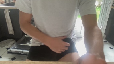 raoulbtnbois live cam on Cam4
