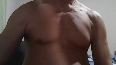 raul1053 live cam on Cam4