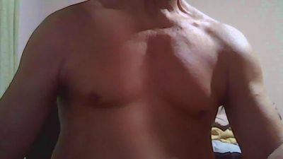 raul1053 live cam on Cam4