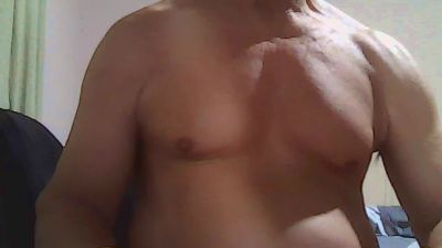 raul1053 live cam on Cam4