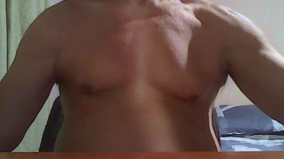 raul1053 live cam on Cam4