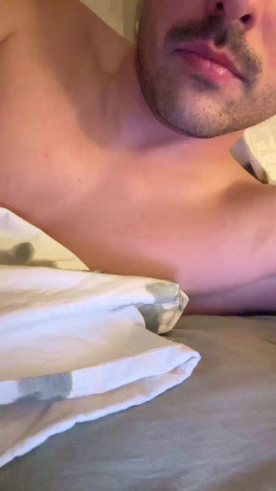 raul2039 live cam on Cam4