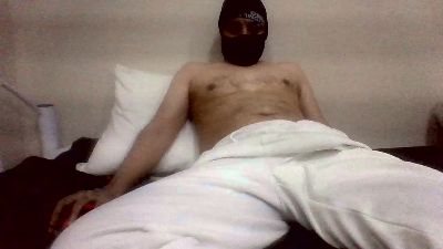 raul4 live cam on Cam4