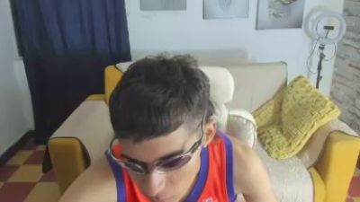 raul_silva live cam on Cam4
