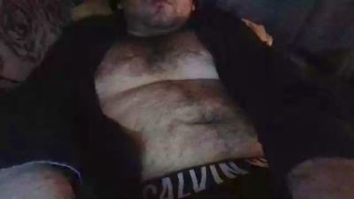 raulcrl_ live cam on Cam4