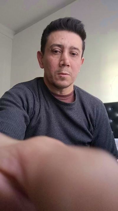 rauull1 live cam on Cam4