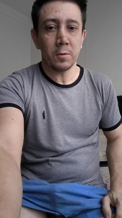 rauull1 live cam on Cam4