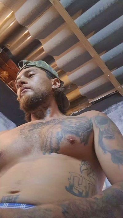 raymon6666 live cam on Cam4