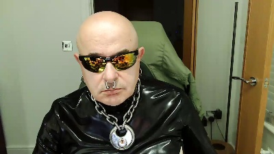 rbrboi live cam on Cam4