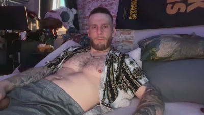 reallygoated95 live cam on Cam4