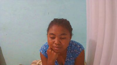 rebecca0083 live cam on Cam4