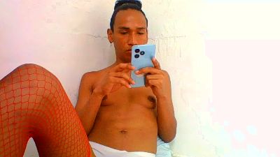 red_veltet live cam on Cam4