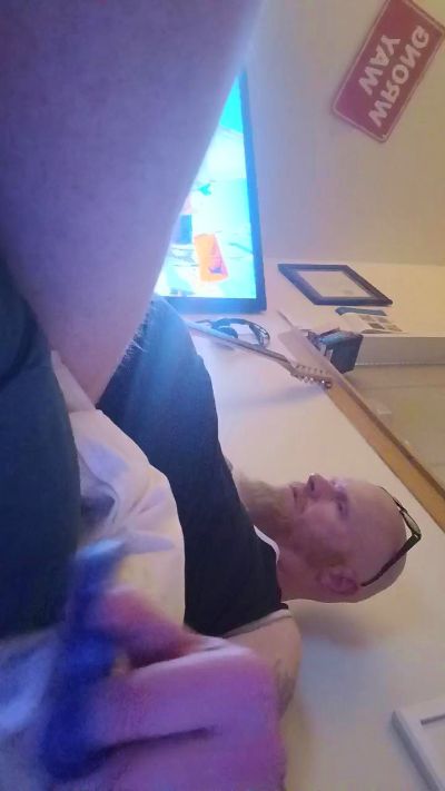 redddaddi live cam on Cam4