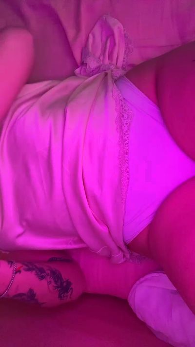 redhead_baby live cam on Cam4