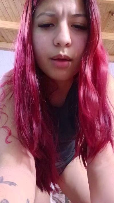 redhot241 live cam on Cam4