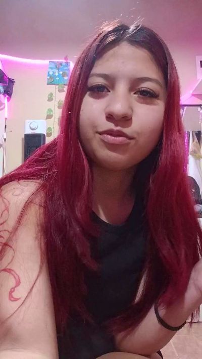 redhot241 live cam on Cam4