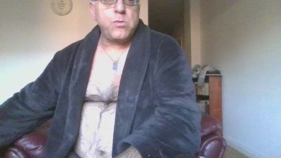 reggie01 live cam on Cam4