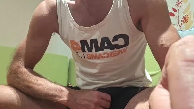 remi06 live cam on Cam4