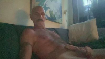 remie1973 live cam on Cam4