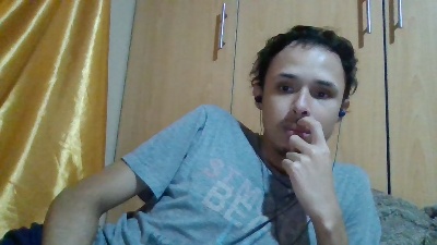 ren555 live cam on Cam4